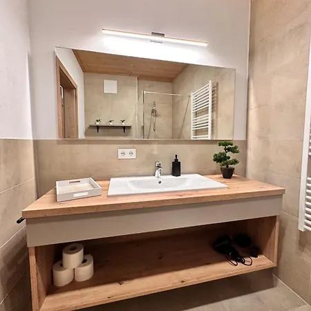 Apartamento Alpin 101 *
